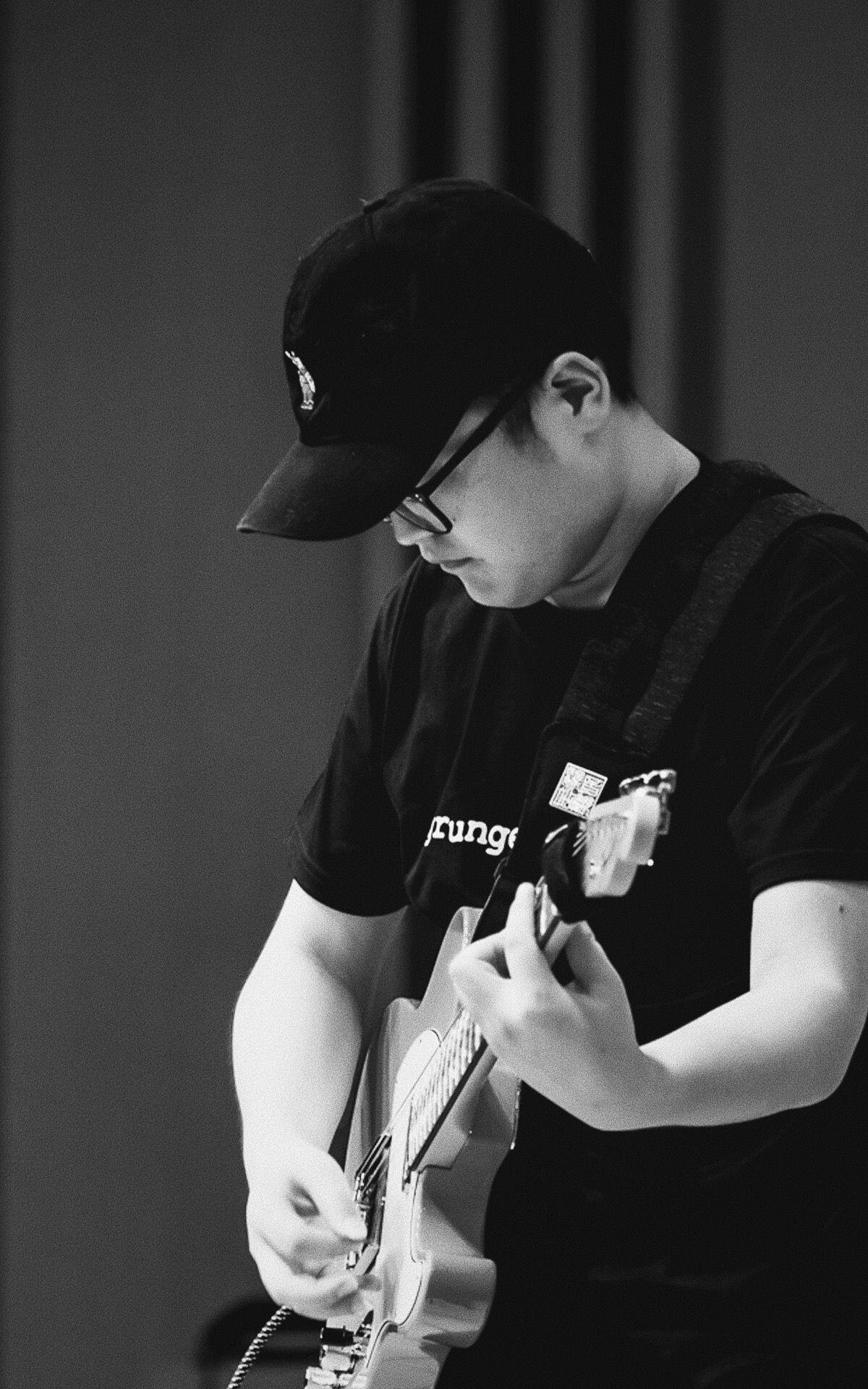 Maomi Peng